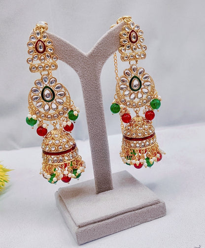 Royal Kundan Bridal Jewellery Set With Green Beads, Choker Necklace, Long Haar, Maang Tikka, Earrings, Haathphool And Ring, Traditional Wedding Festive Wear Jewellery For Women