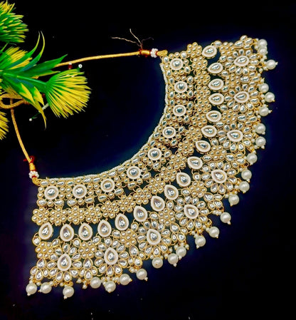 Royal Kundan Bridal Jewellery Set With Green Beads, Choker Necklace, Long Haar, Maang Tikka, Earrings, Haathphool And Ring, Traditional Wedding Festive Wear Jewellery For Women