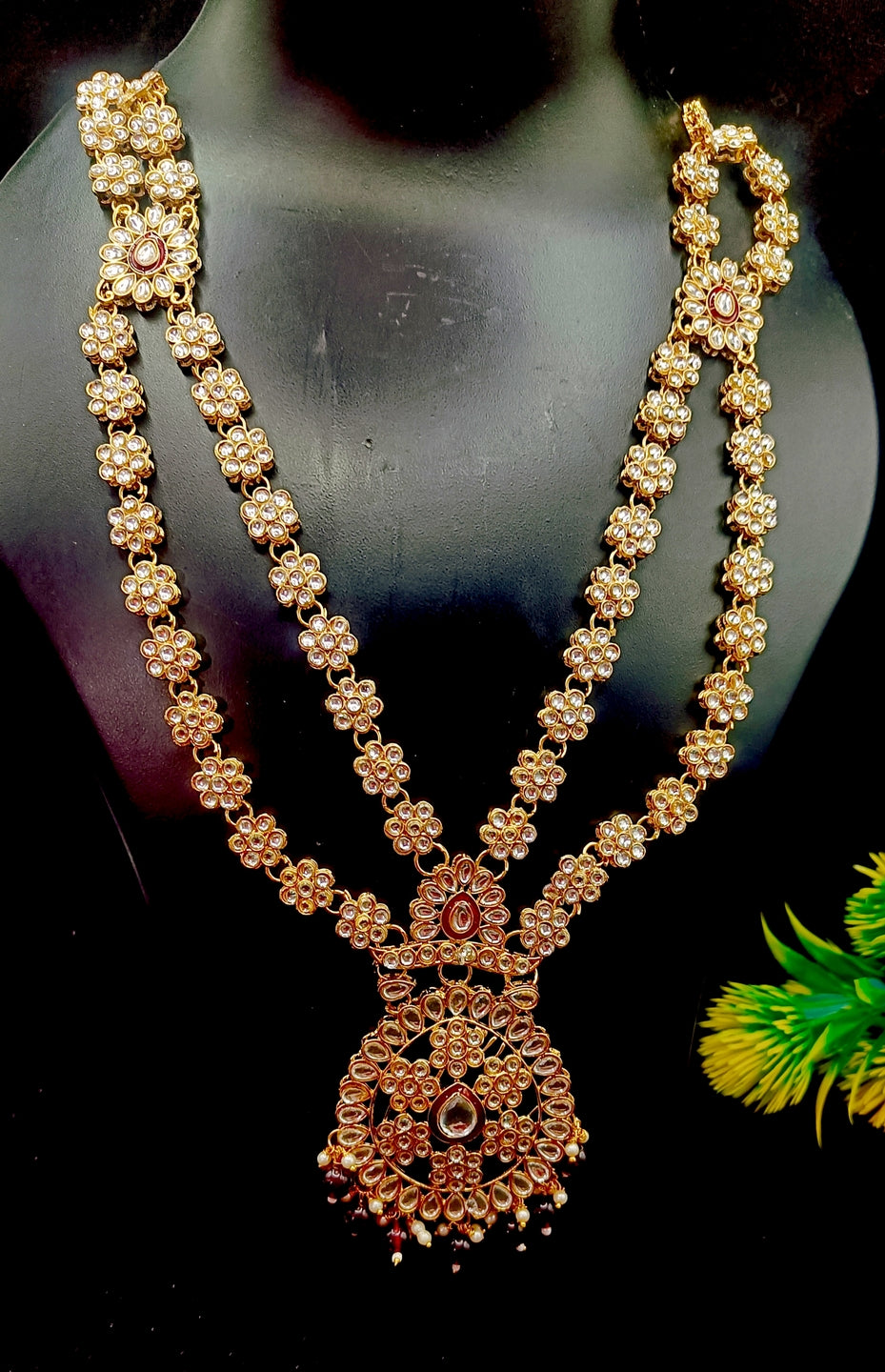 Royal Kundan Bridal Jewellery Set With Green Beads, Choker Necklace, Long Haar, Maang Tikka, Earrings, Haathphool And Ring, Traditional Wedding Festive Wear Jewellery For Women