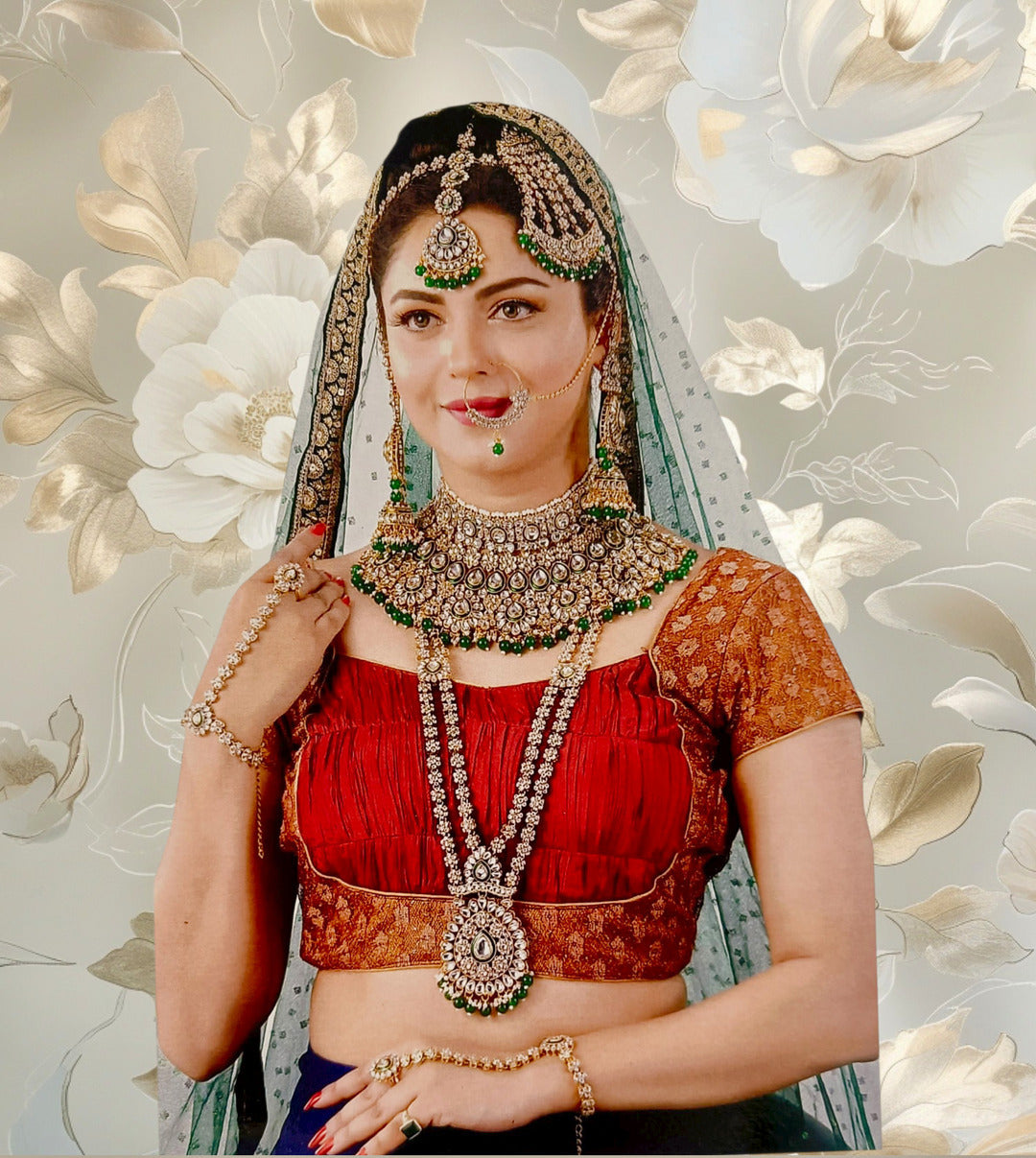 Royal Kundan Bridal Jewellery Set With Green Beads, Choker Necklace, Long Haar, Maang Tikka, Earrings, Haathphool And Ring, Traditional Wedding Festive Wear Jewellery For Women