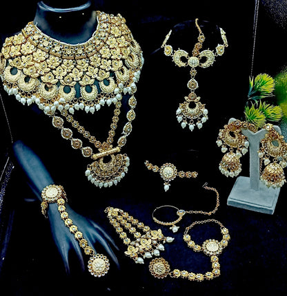 Royal Kundan Bridal Jewellery Set With Green Beads, Choker Necklace, Long Haar, Maang Tikka, Earrings, Haathphool And Ring, Traditional Wedding Festive Wear Jewellery For Women