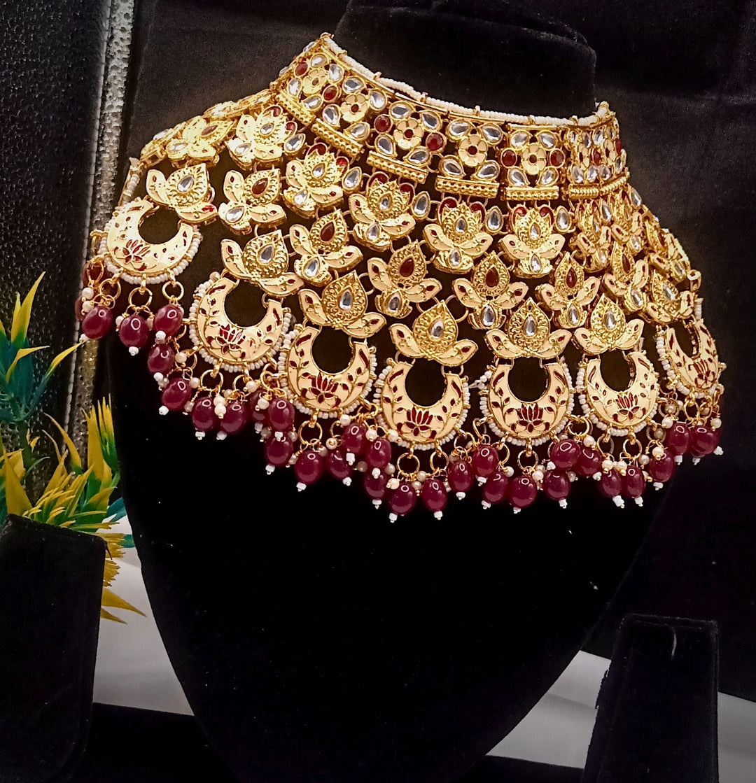 Royal Kundan Bridal Jewellery Set With Green Beads, Choker Necklace, Long Haar, Maang Tikka, Earrings, Haathphool And Ring, Traditional Wedding Festive Wear Jewellery For Women