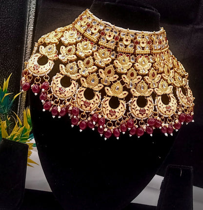 Royal Kundan Bridal Jewellery Set With Green Beads, Choker Necklace, Long Haar, Maang Tikka, Earrings, Haathphool And Ring, Traditional Wedding Festive Wear Jewellery For Women