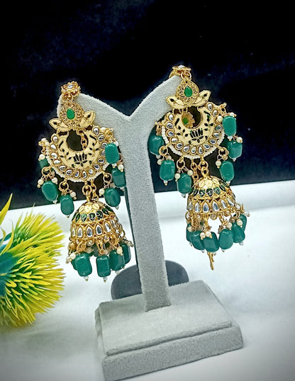 Royal Kundan Bridal Jewellery Set With Green Beads, Choker Necklace, Long Haar, Maang Tikka, Earrings, Haathphool And Ring, Traditional Wedding Festive Wear Jewellery For Women