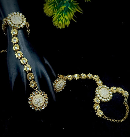 Royal Kundan Bridal Jewellery Set With Green Beads, Choker Necklace, Long Haar, Maang Tikka, Earrings, Haathphool And Ring, Traditional Wedding Festive Wear Jewellery For Women